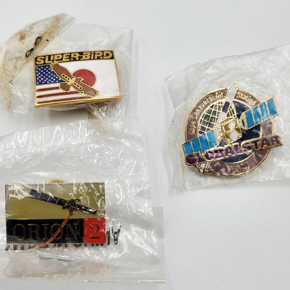 Mixed Lot Vintage NASA American Space Collectible Pins Some Never Opened - Picture 3 of 4